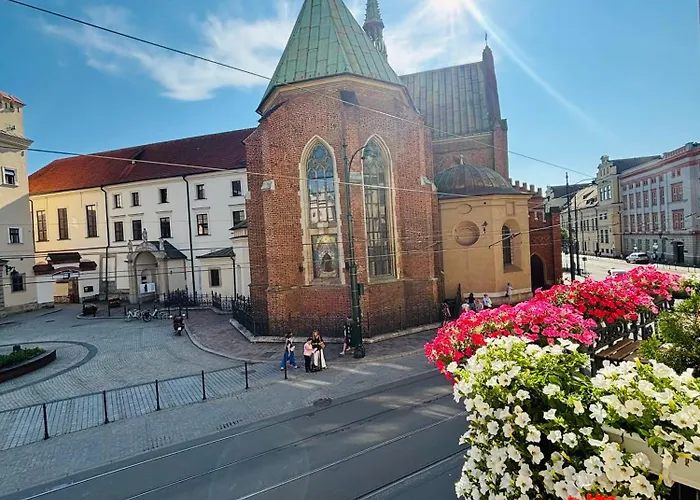 Krakow Apartments & Rooms